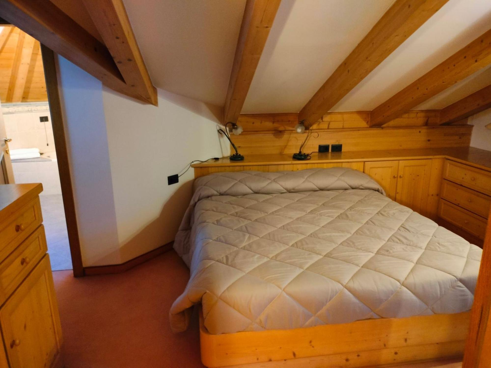 Hotel Stella Alpina Моена Екстериор снимка