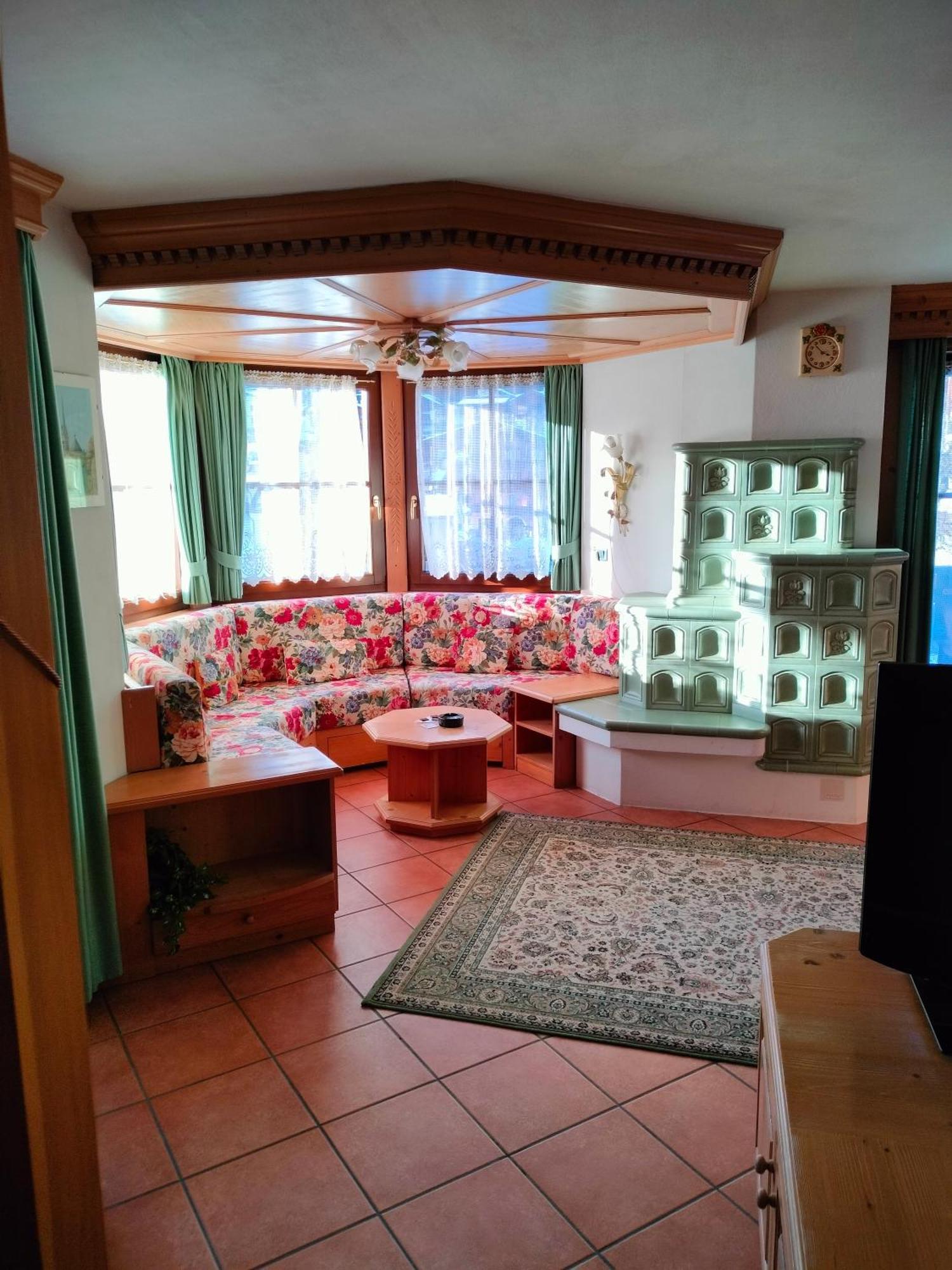 Hotel Stella Alpina Моена Екстериор снимка
